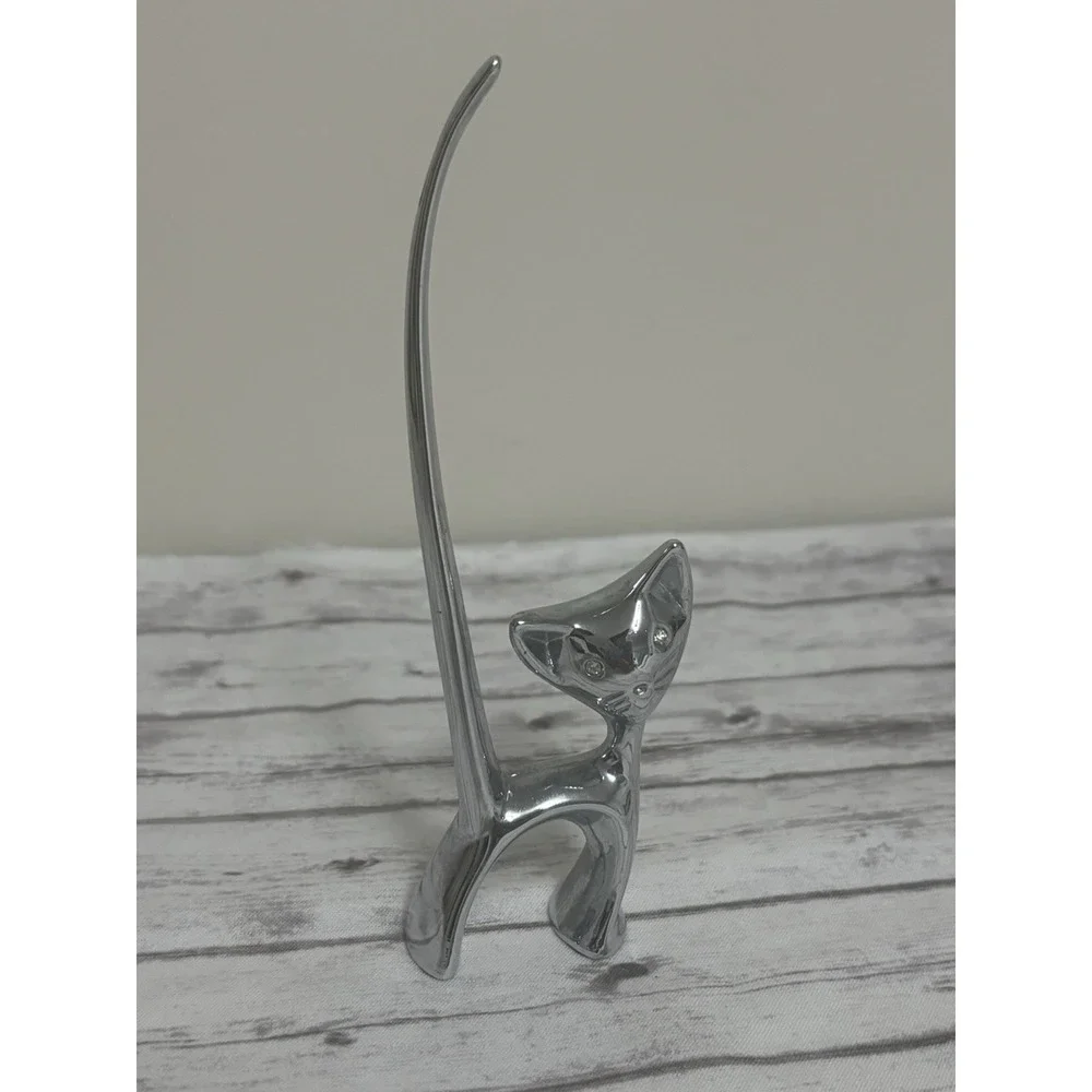 Vintage MCM Metal Silver Tone Kitty Cat Ring Holder Rhinestone Eyes Long Tail